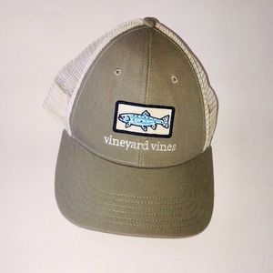 Vineyard Vines Men’s snap  cap